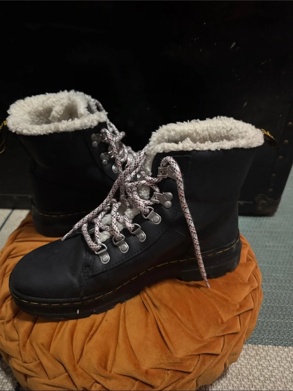 Dr Martens Women’s Black Faux-Shearling Lace-Up Boots